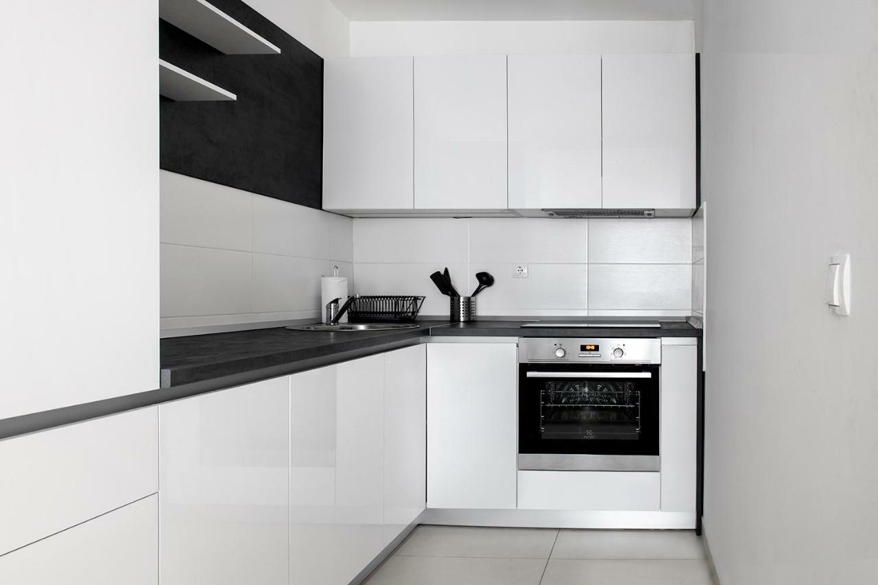 Sauna - Flexible Selfcheckins 6 - Zagreb - Garage - Electric Vehicle Ccharger - Loggia - New - Luxury - Apartments Repinc 6 Exterior foto